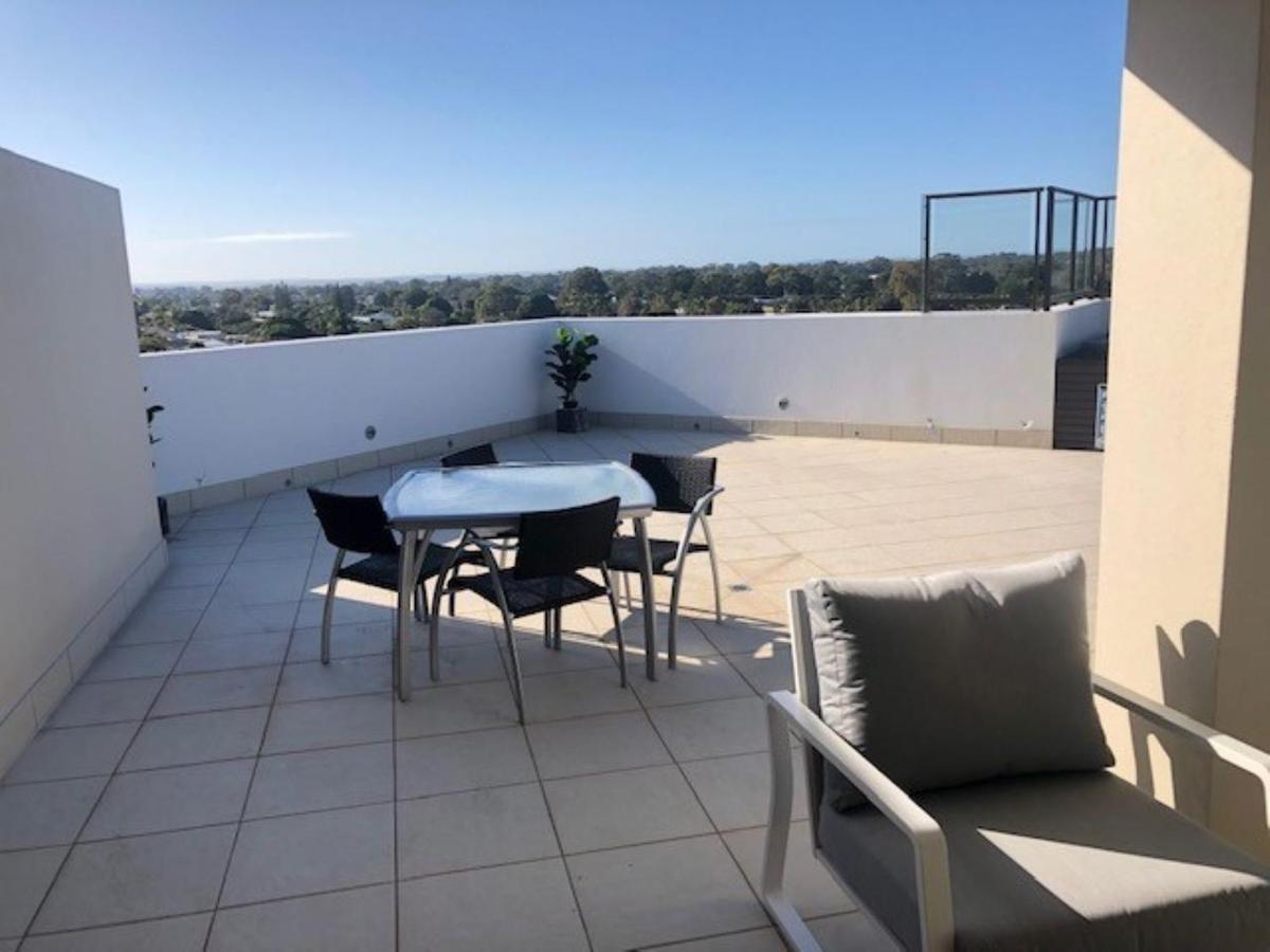 Grand Mercure Allegra Hervey Bay Eksteriør billede Rooftop terrace