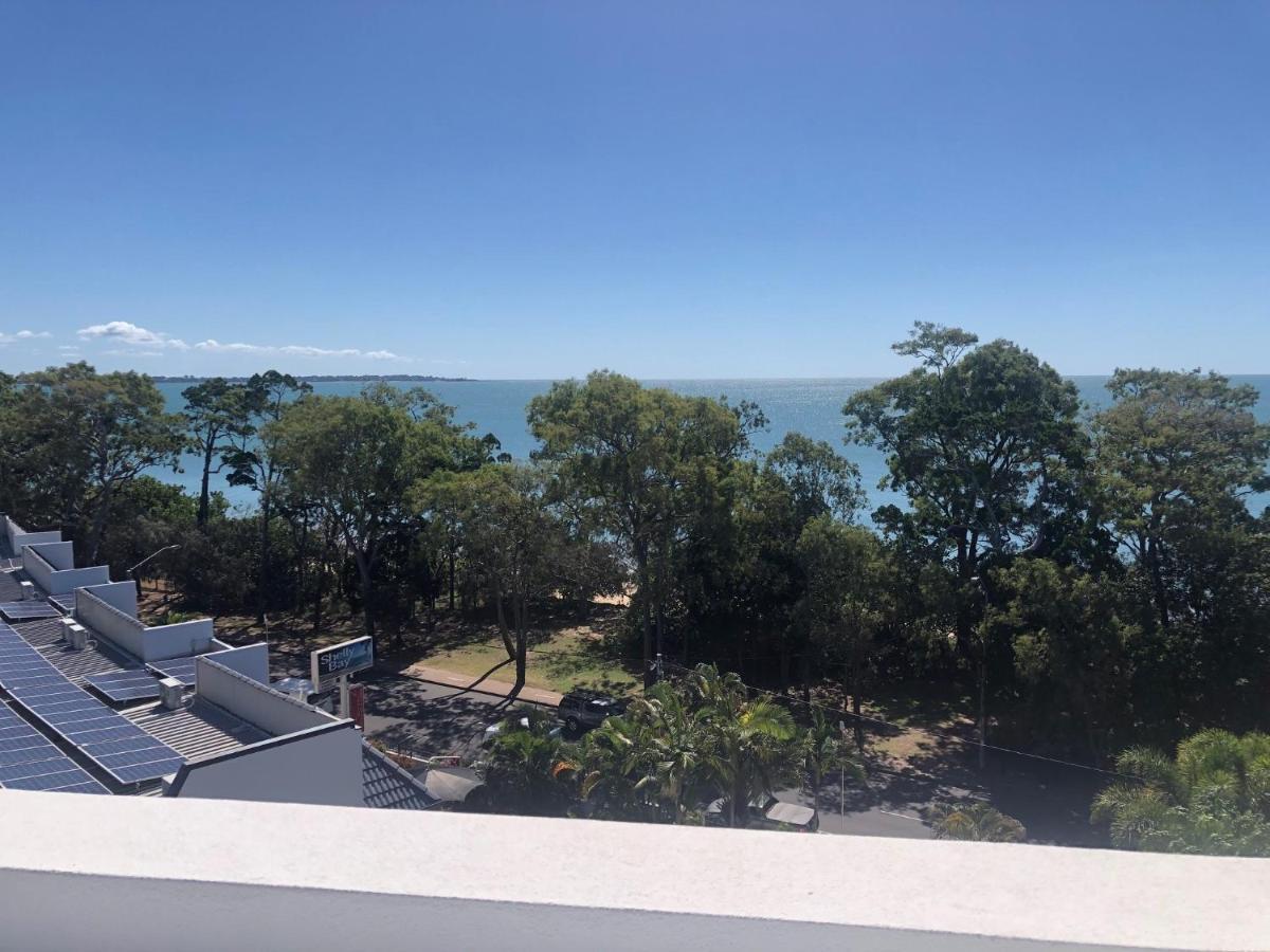 Grand Mercure Allegra Hervey Bay Eksteriør billede View of Moreton Bay from the University of Queensland St Lucia campus
