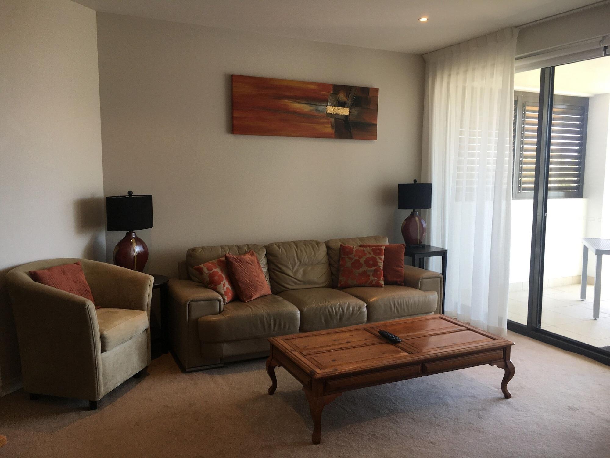 Grand Mercure Allegra Hervey Bay Eksteriør billede Living room