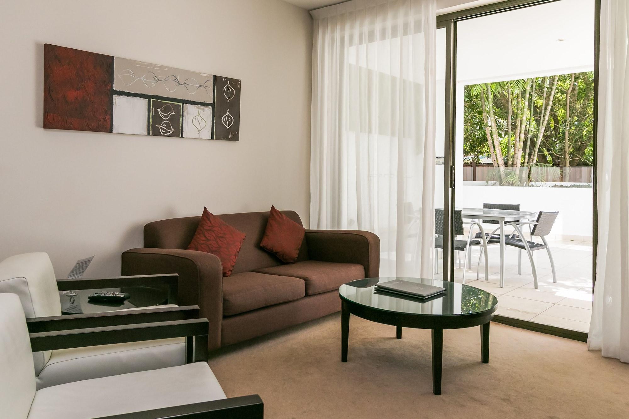 Grand Mercure Allegra Hervey Bay Eksteriør billede A typical apartment at the hotel