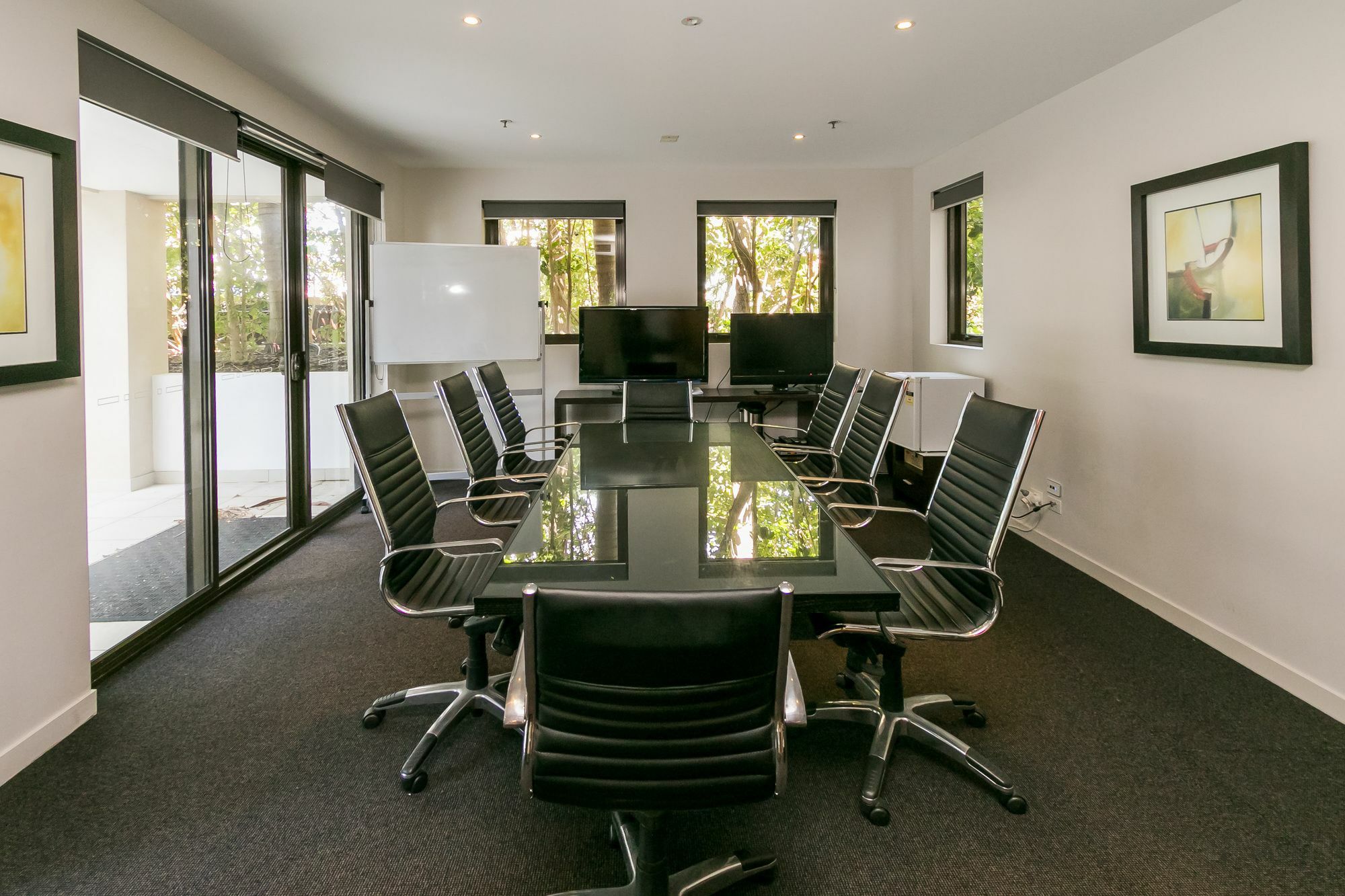 Grand Mercure Allegra Hervey Bay Eksteriør billede Boardroom at the University of Waikato